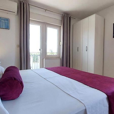 Sea Side Apartments Vodice Extérieur photo