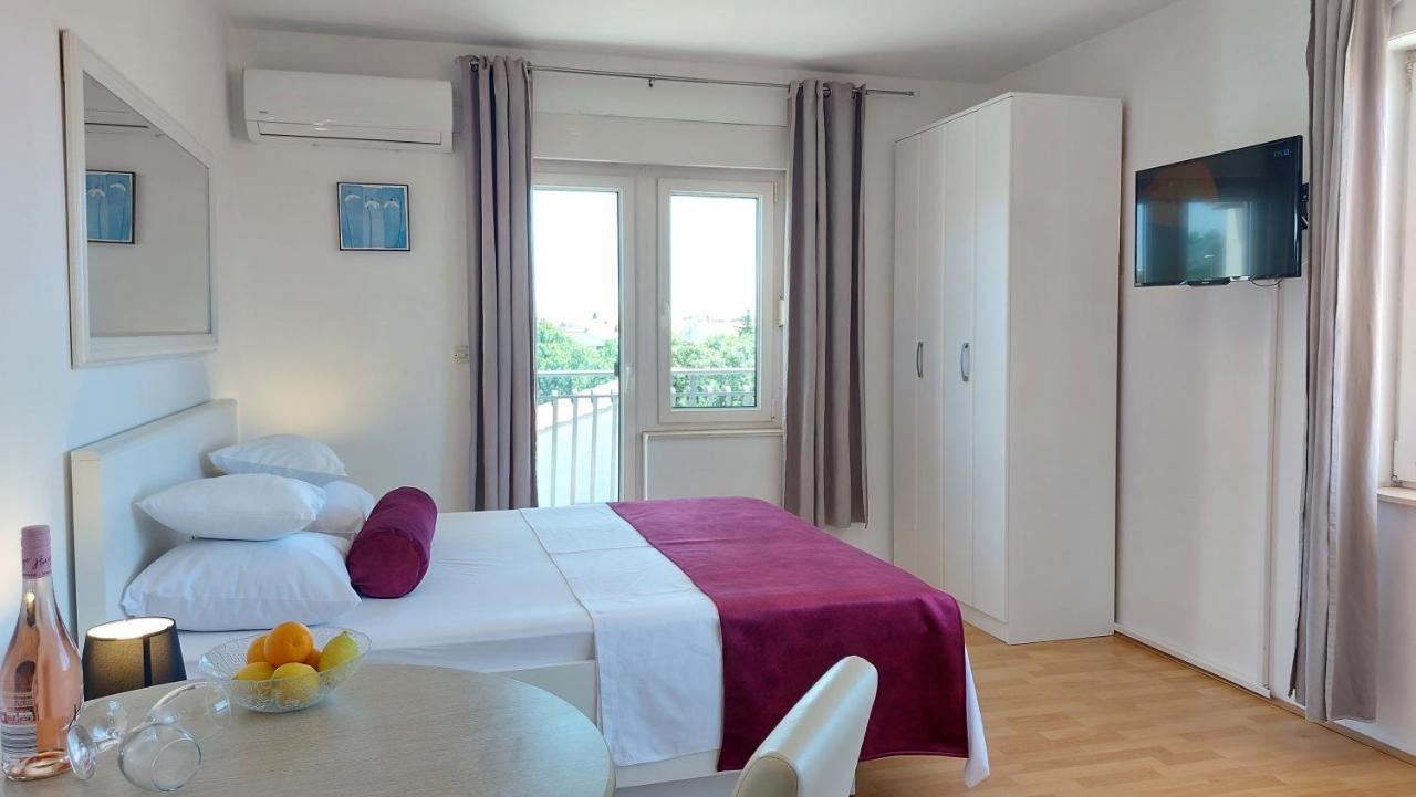 Sea Side Apartments Vodice Extérieur photo
