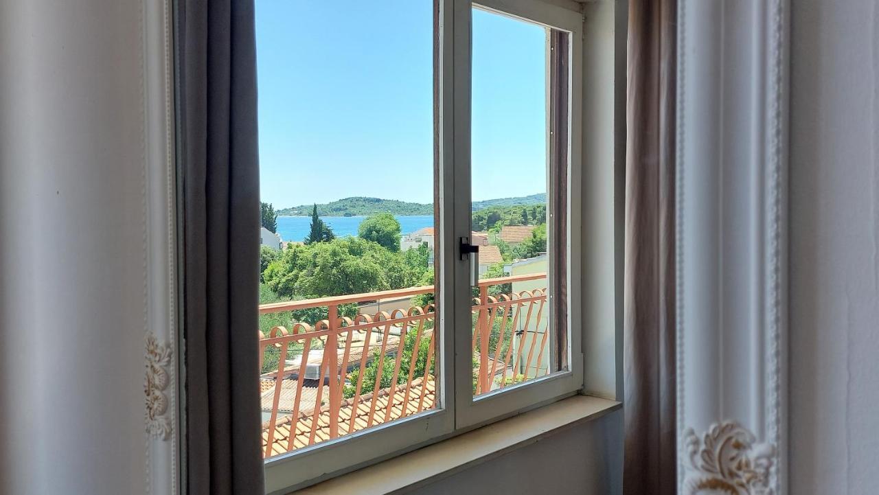 Sea Side Apartments Vodice Extérieur photo