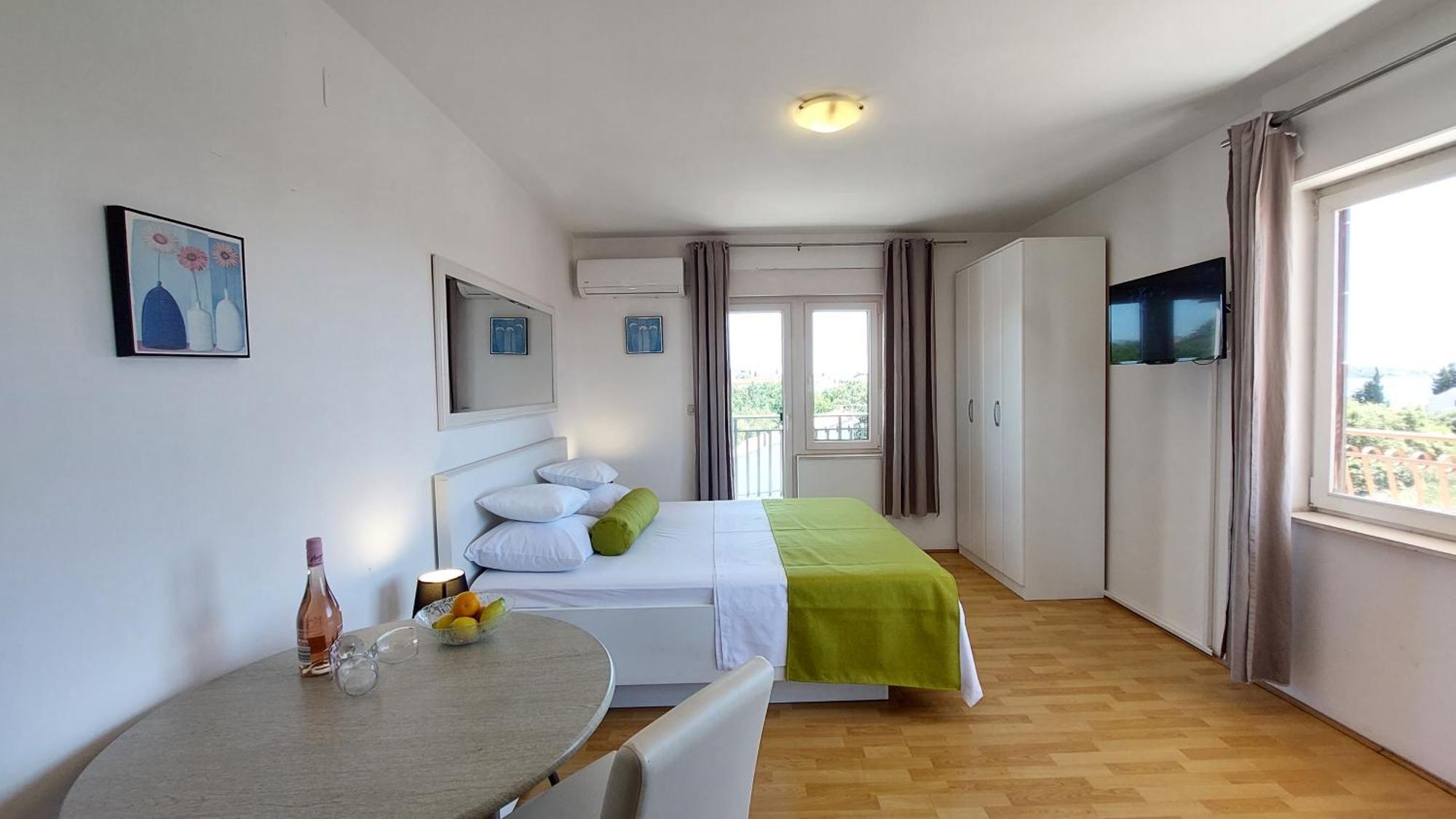 Sea Side Apartments Vodice Extérieur photo