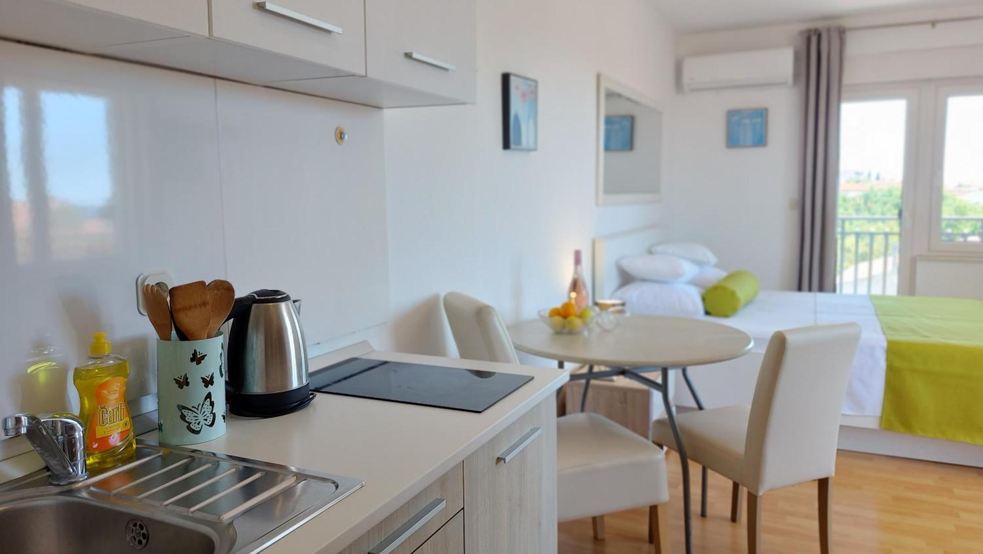 Sea Side Apartments Vodice Extérieur photo